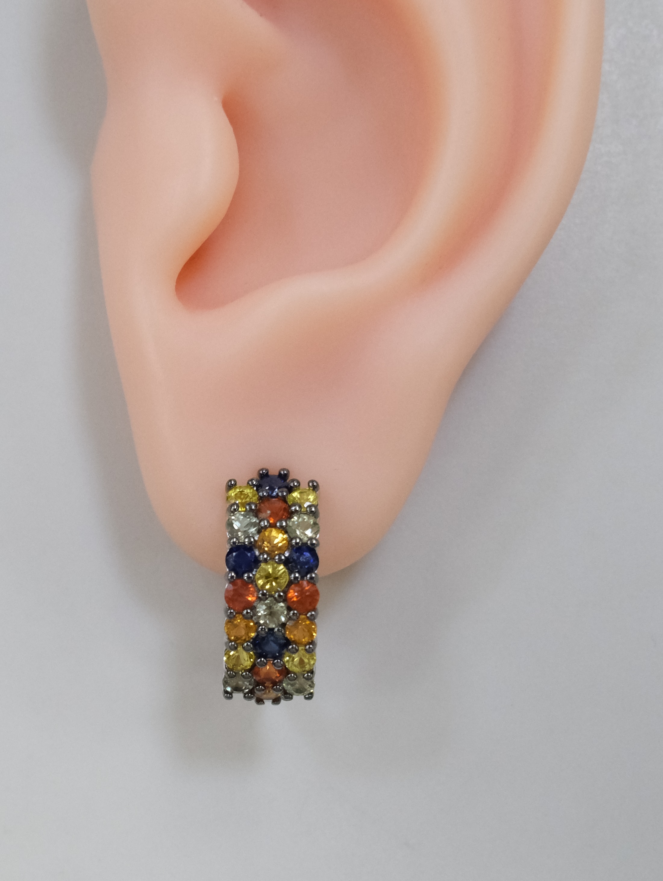 Серебряные серьги с мультисапфирами